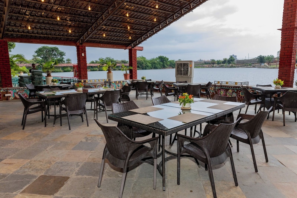 Shikarbadi Hotel 27/50