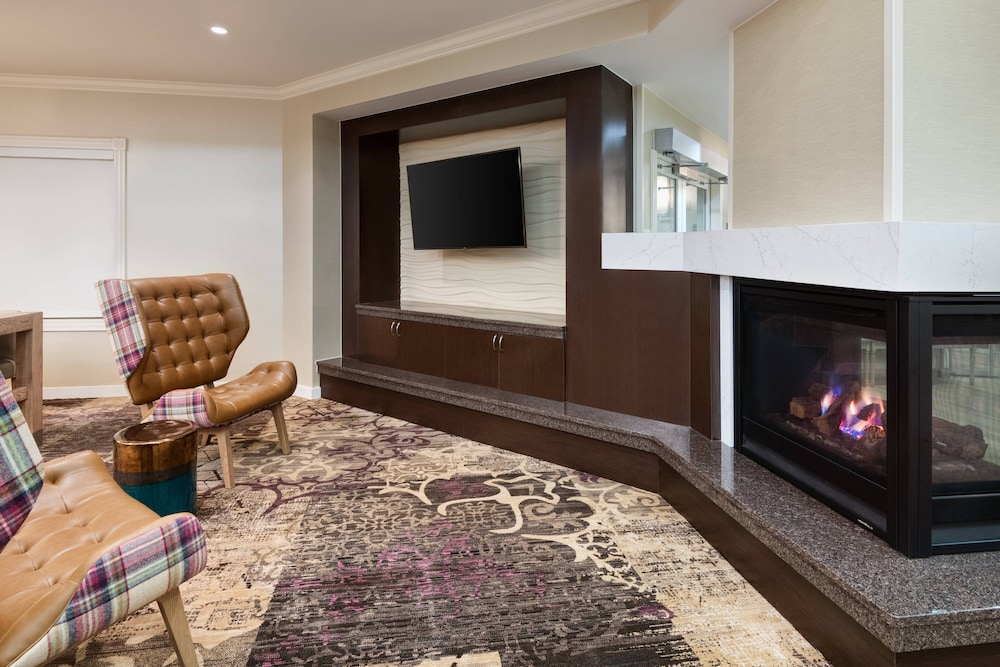 Residence Inn by Marriott State College 7/34