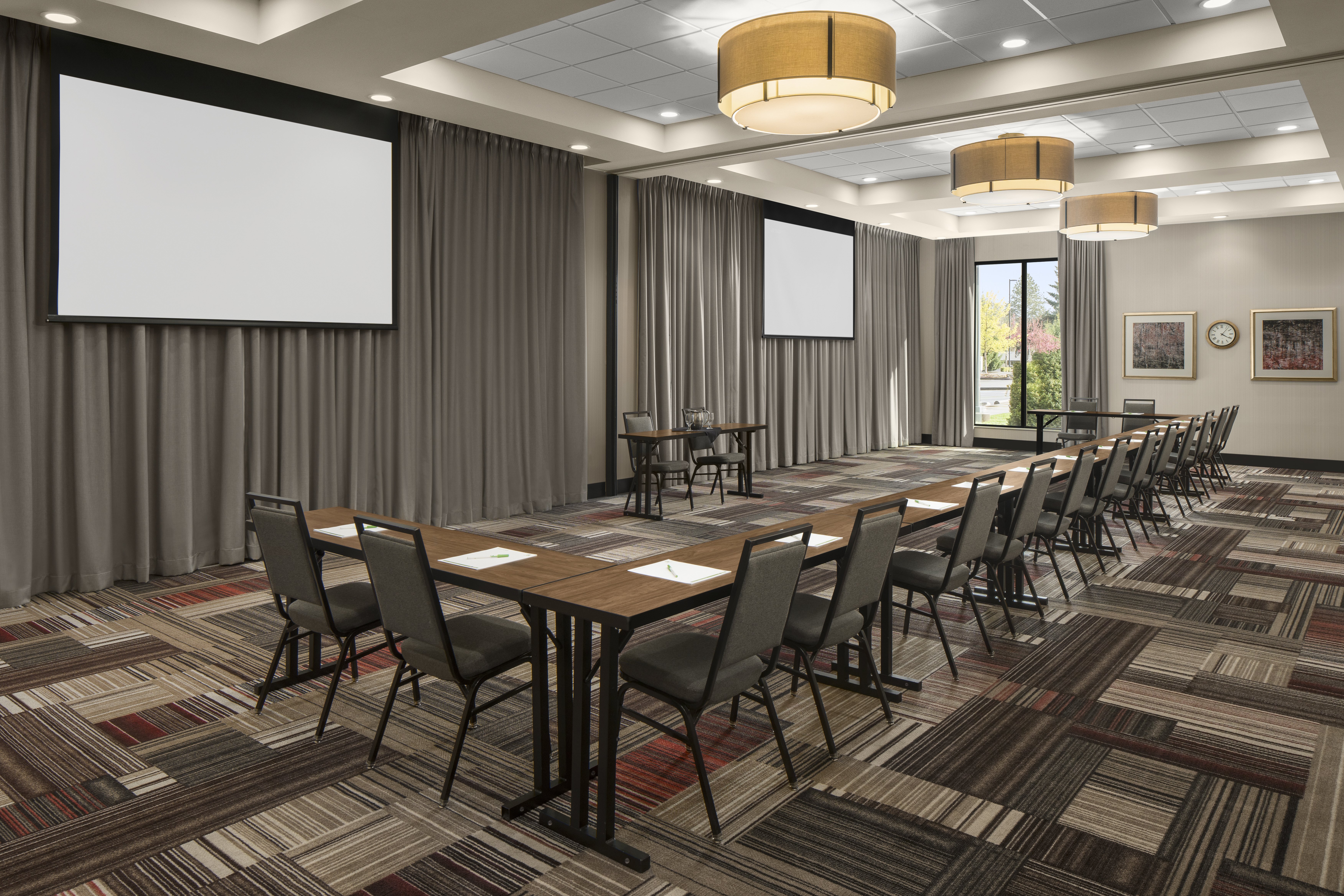 Holiday Inn Portland West Hillsboro 61/74