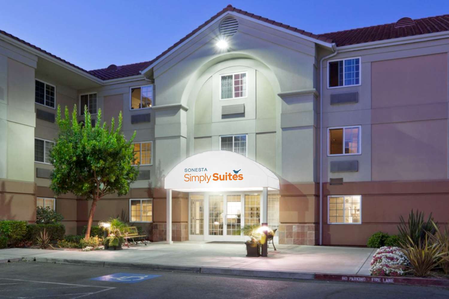 Sonesta Simply Suites Silicon Valley Santa Clara 4/35