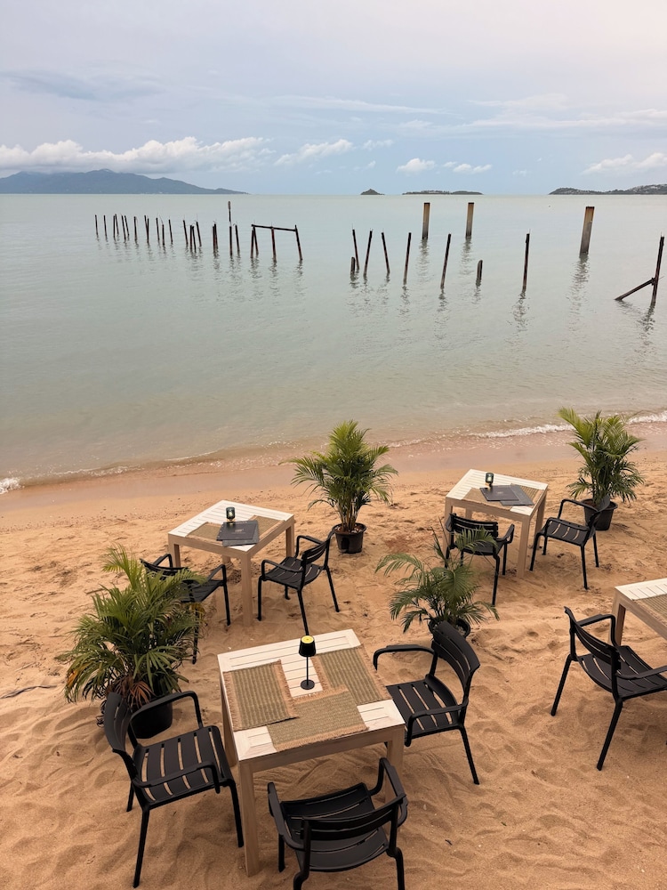 Enjoy Beach Hotel 54/73