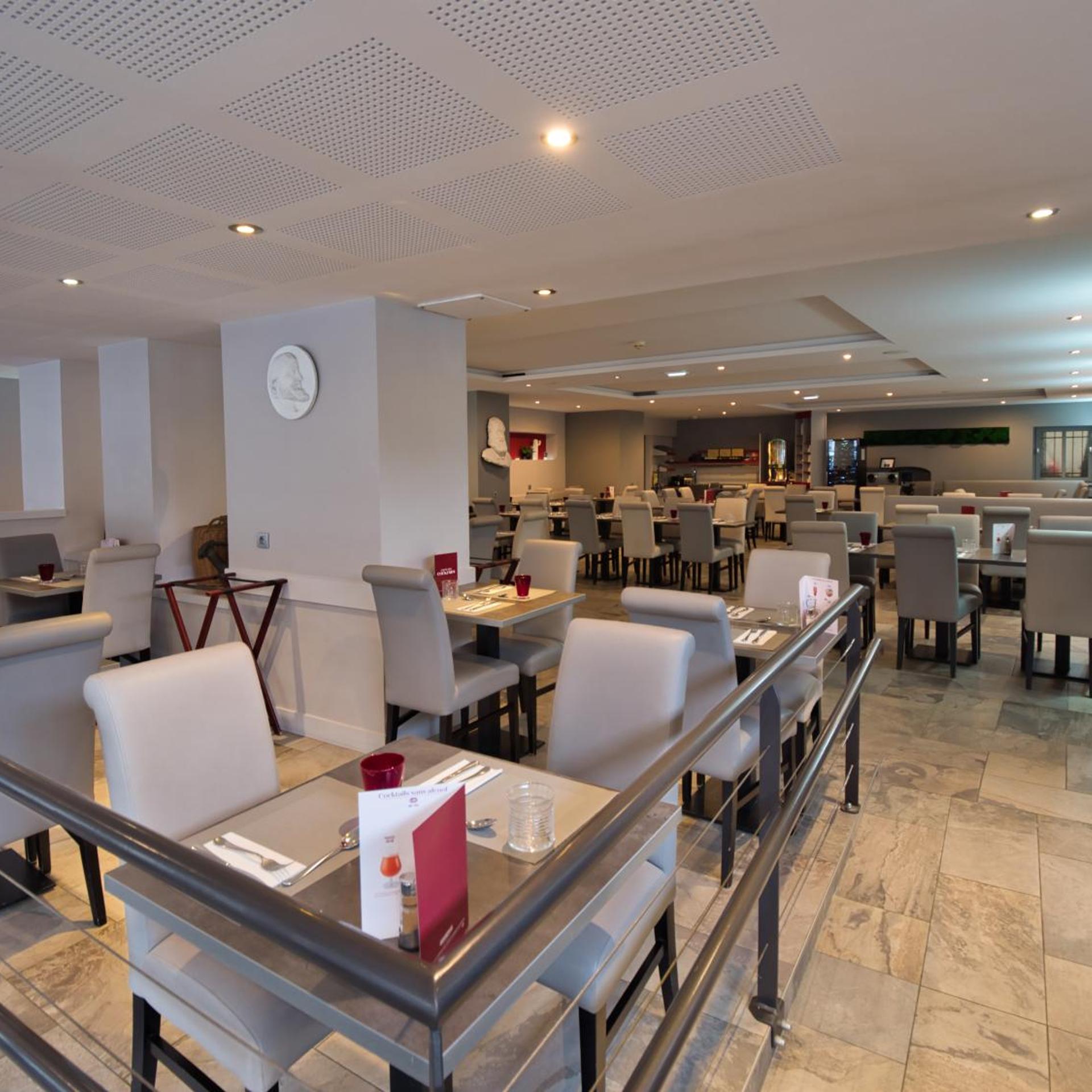 La Table de Gustave Hotel and Restaurant 34/50