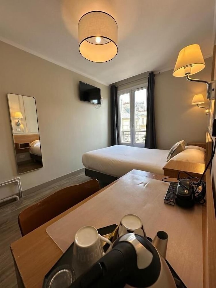 HOTEL BONSEJOUR MONTMARTRE 43/59
