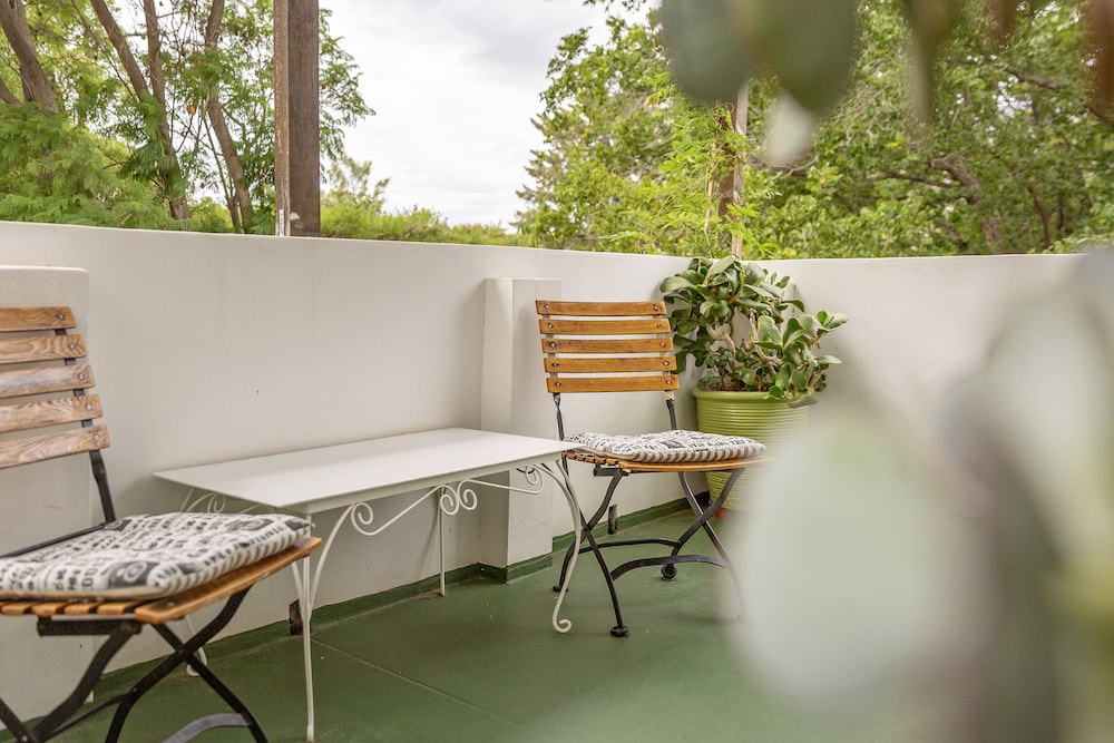 Airlies Guest House 35/50