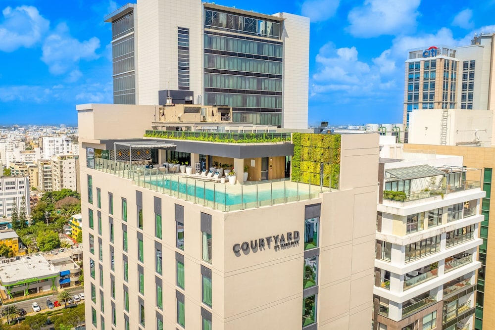 Courtyard By Marriott Santo Domingo Piantini 3/50