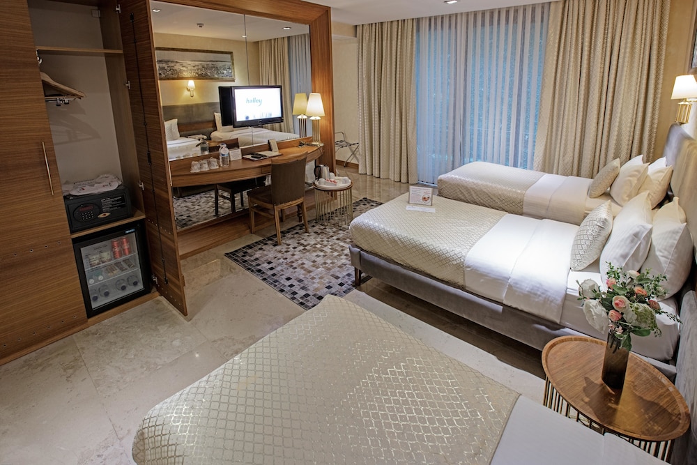 Nowy Efendi Hotel - Special Class 14/77