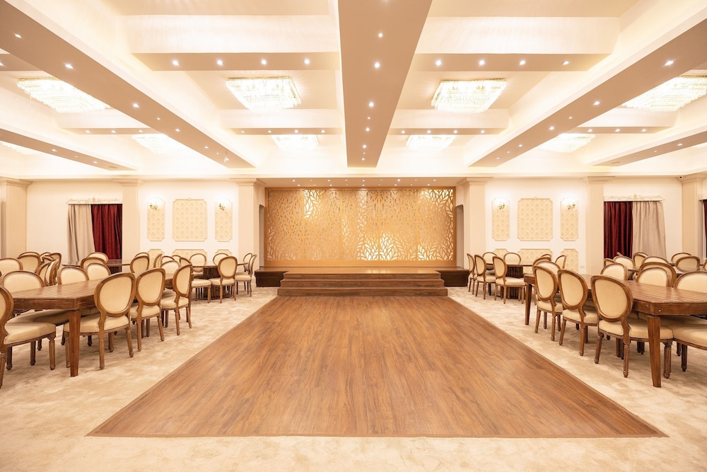 Mar Charbel Hotel 37/55