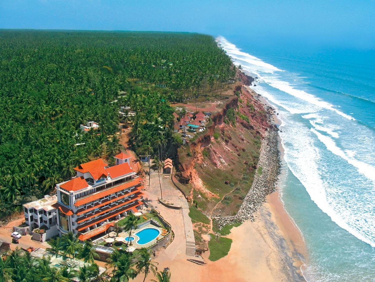 HINDUSTAN BEACH RETREAT 29/32