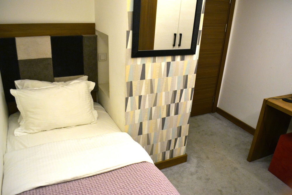 Rivada Otel 10/40