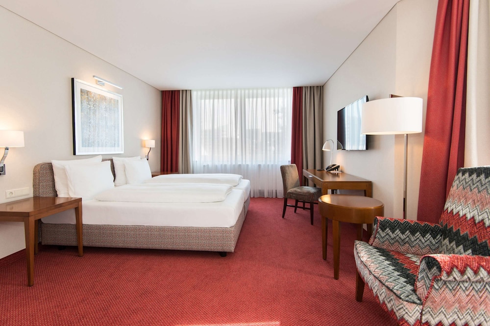 Best Western Plus Hotel St. Raphael 8/48