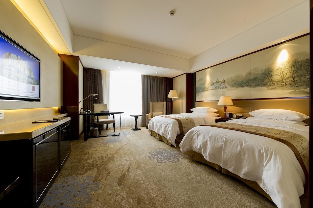 YANG PENG JINJIANG HOTEL 5/17
