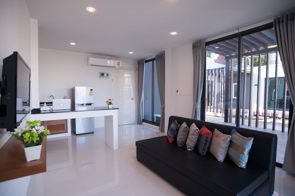 Nariya Bayfront Phuket 38/50