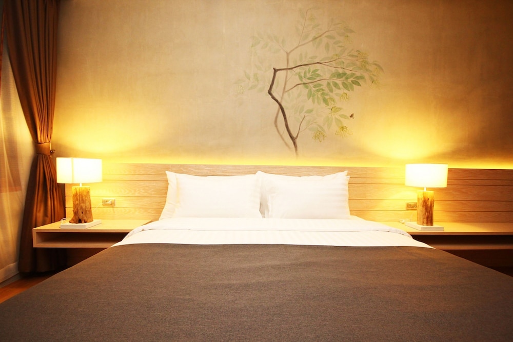 Chu Hotel 34/77