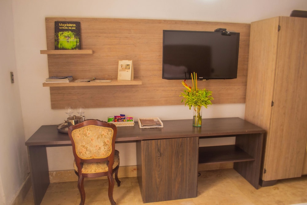 HOTEL BOUTIQUE DON PEPE 42/72