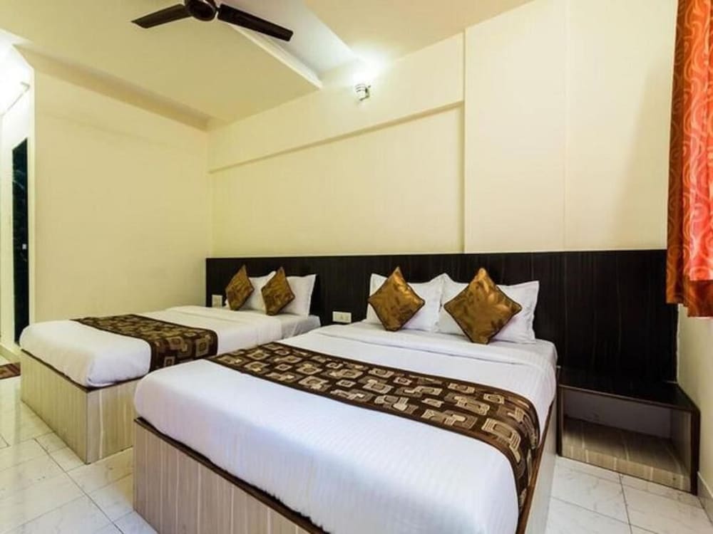 Hotel Kurla Residency 21/32