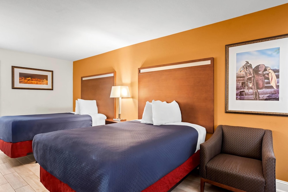 Rodeway Inn Baxley, GA 29/86