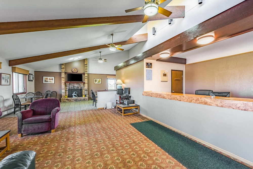 Rodeway Inn Saint Joseph 5/26
