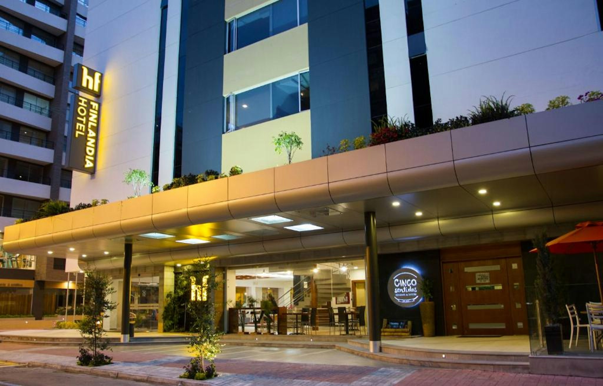Finlandia Hotel 39/40
