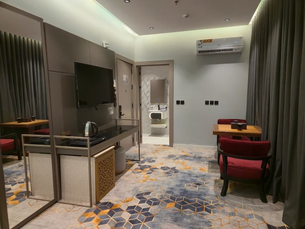 فندق بالم بوتيك السلامة(Palm Boutique Hotel Al Salamah) 8/16