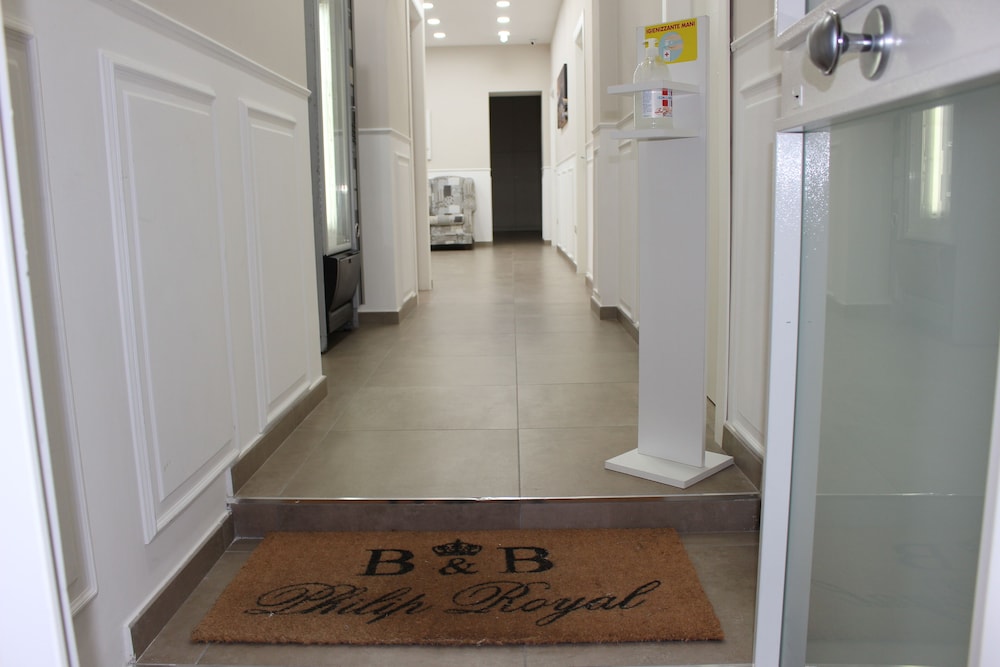Philip Royal B&B 23/50