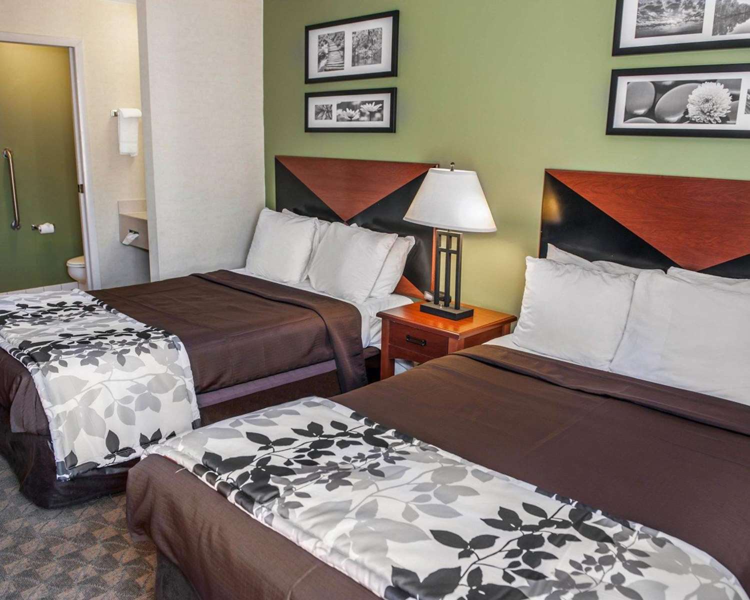 Room, 2 Double Beds