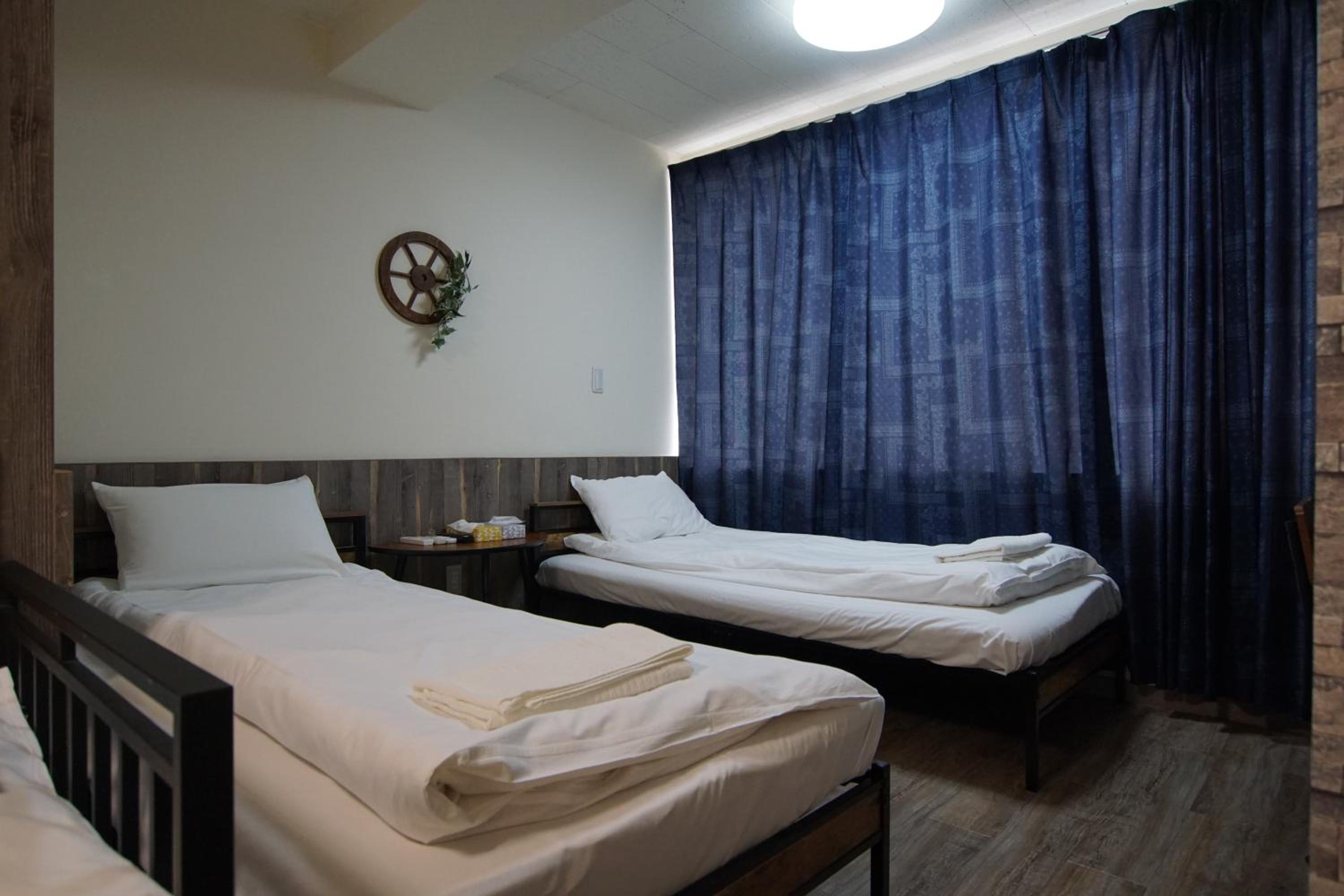 غرفة سوبيريور عائلية بثلاثة أسرّة