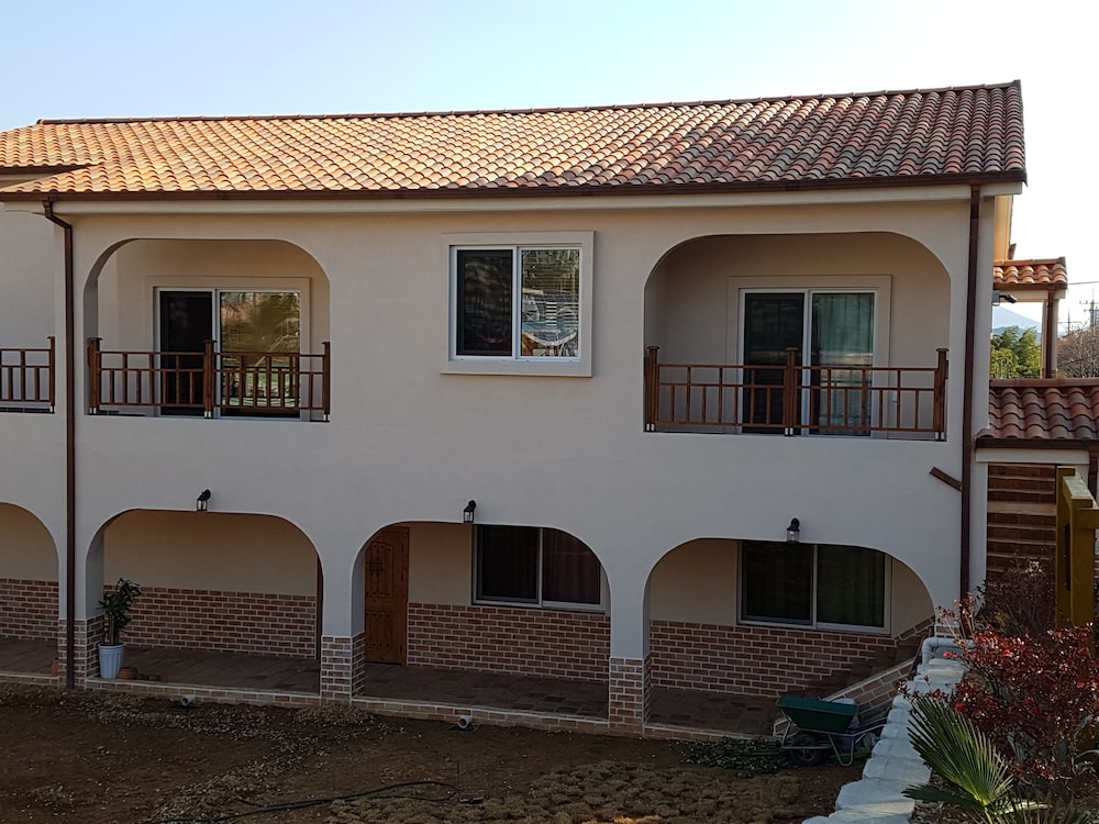 Dodo27 Guest House 3/50