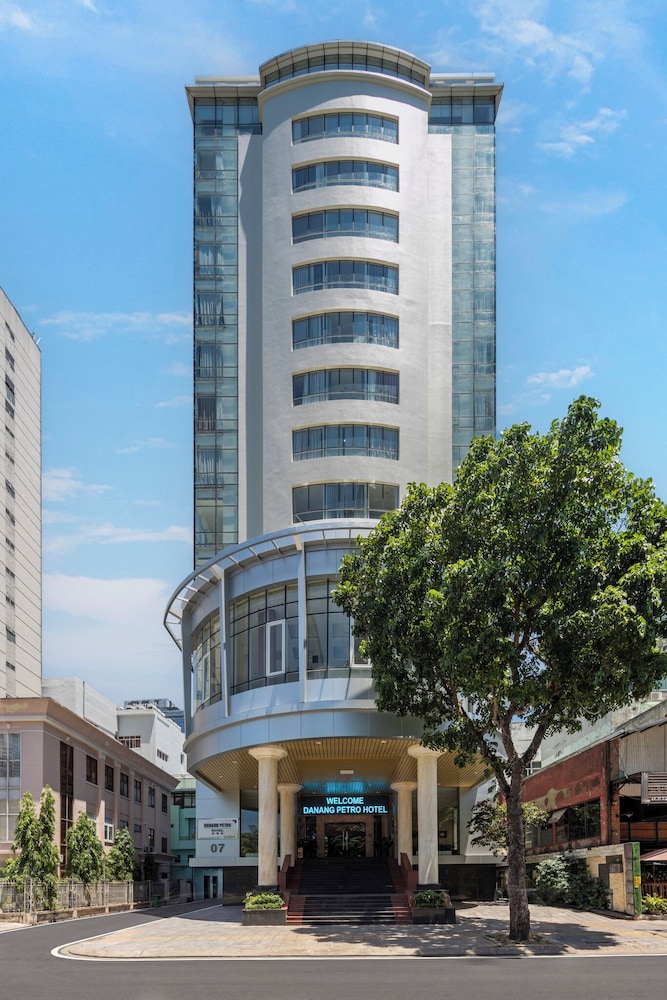 Da Nang Petro Hotel 3/71