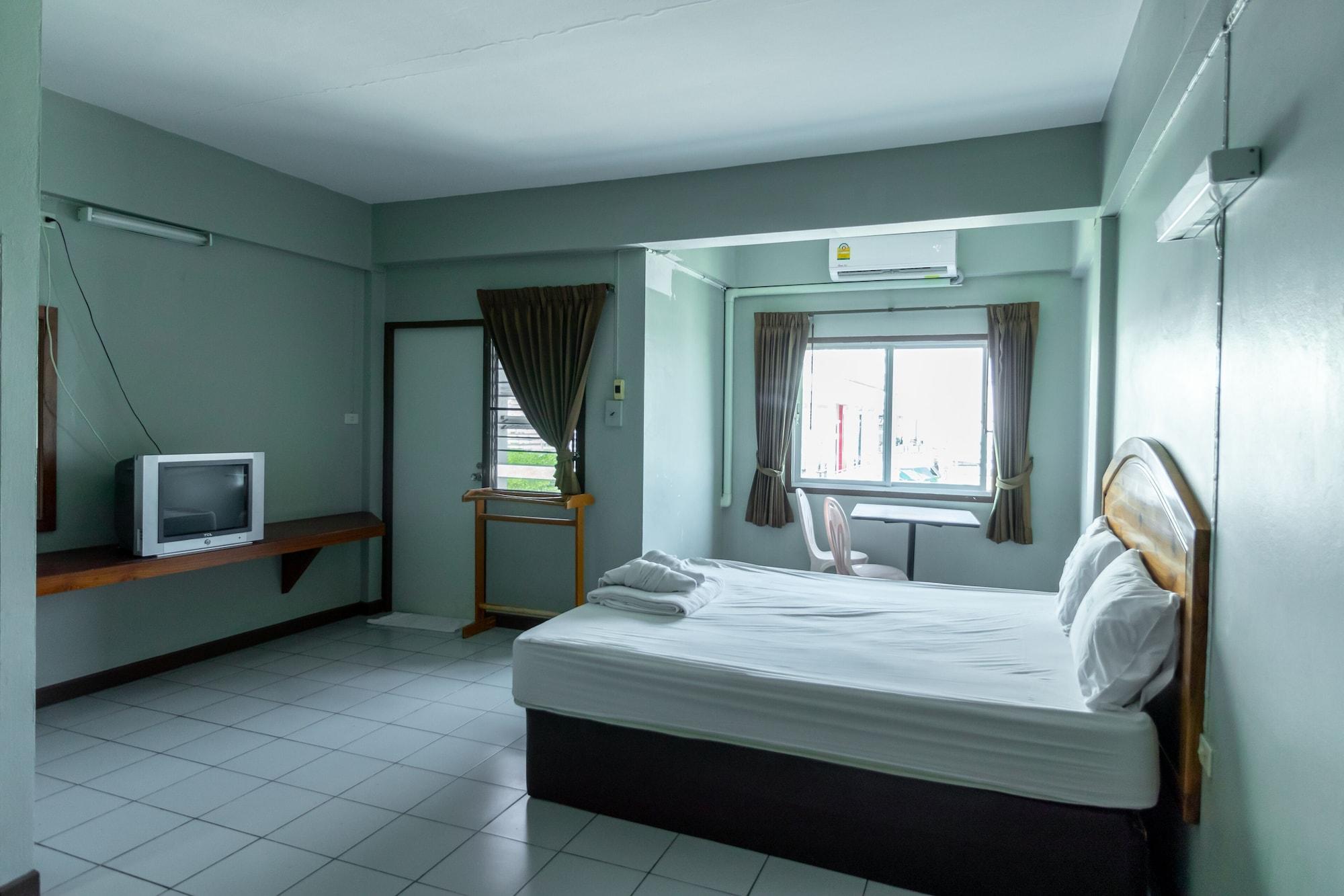 Best Ld Hotel 12/90