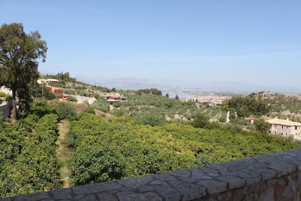 Klymeni Traditional Homes 40/50