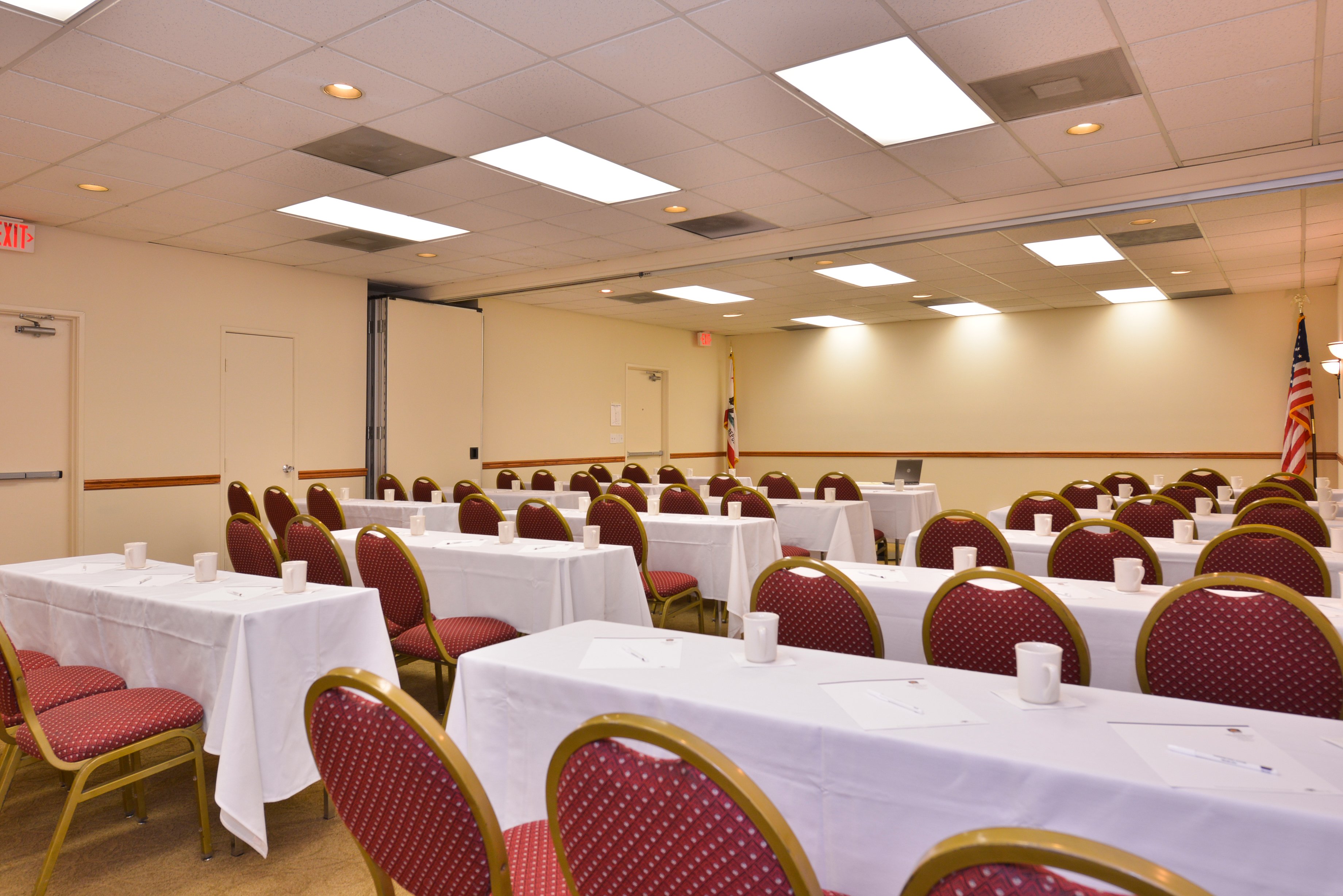 Best Western Plus Thousand Oaks Inn 37/50