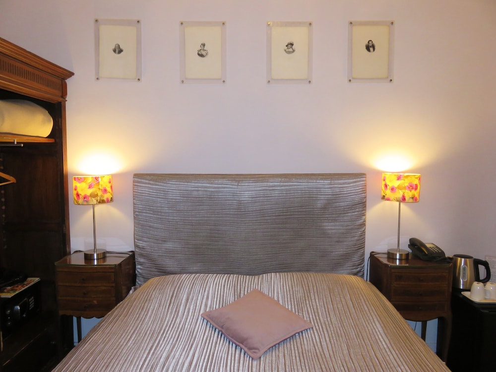 Hotel Windsor Home Paris 17/50