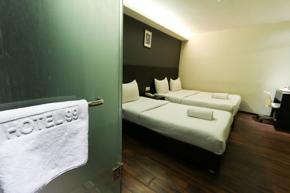 Hotel 99 - Bandar Klang 32/57