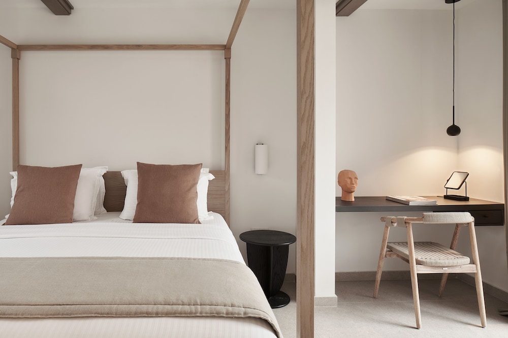 Room, Double Bed