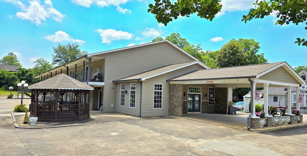 Meriwether Country Inn 34/40