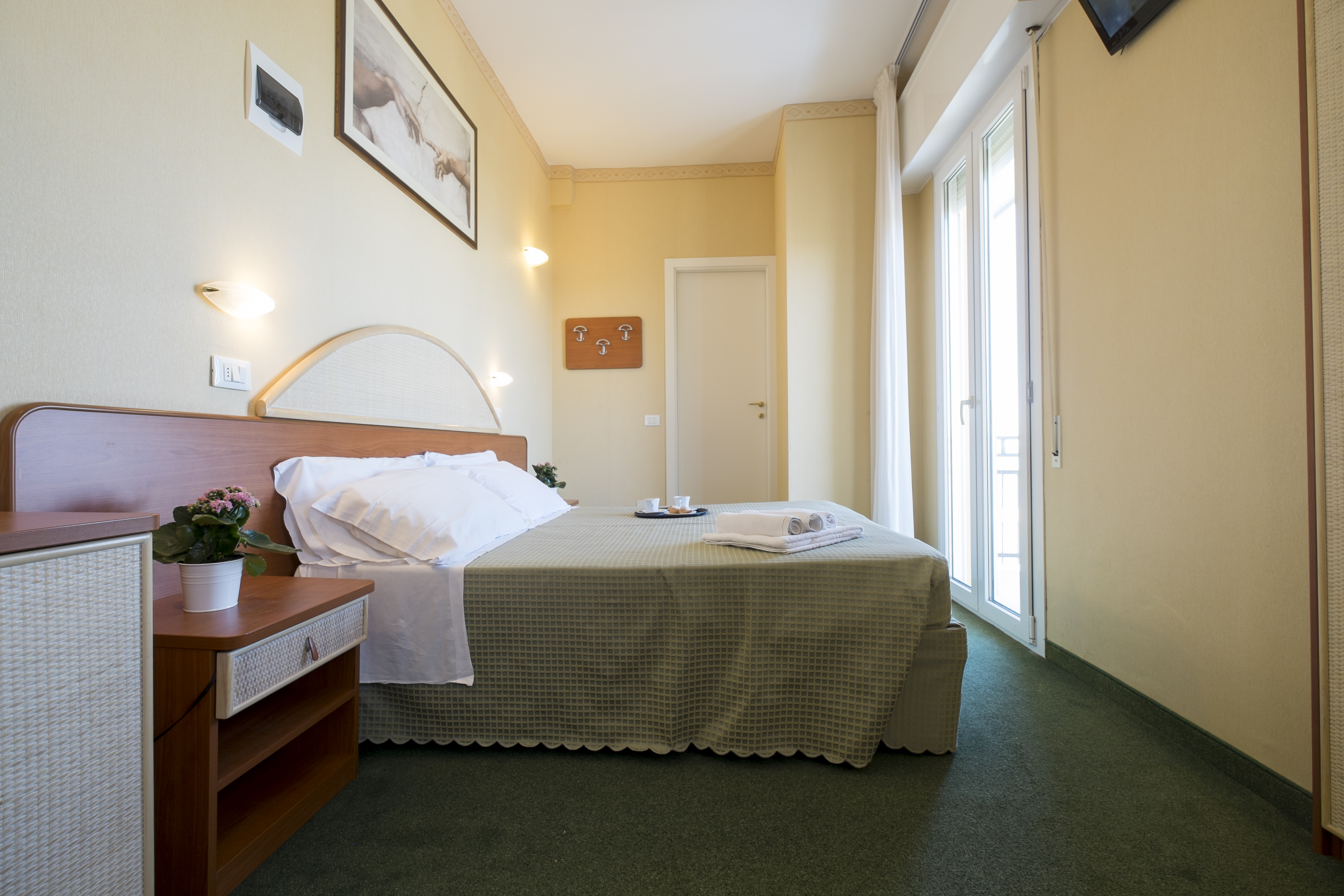 ROOM, SINGLE, DOUBLE BED, SEA VIEW