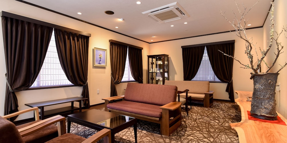 Auberge Yusura 32/50