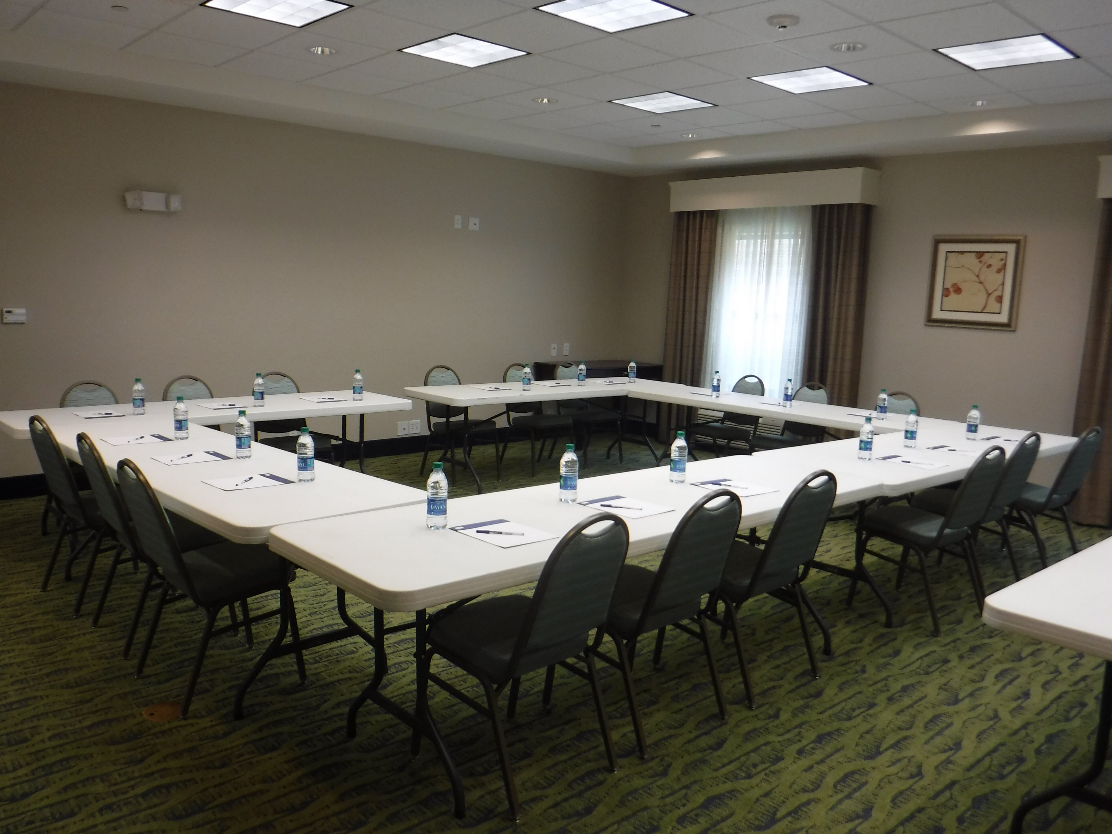 HOLIDAY INN EXPRESS WEST JEFFERSON 41/49