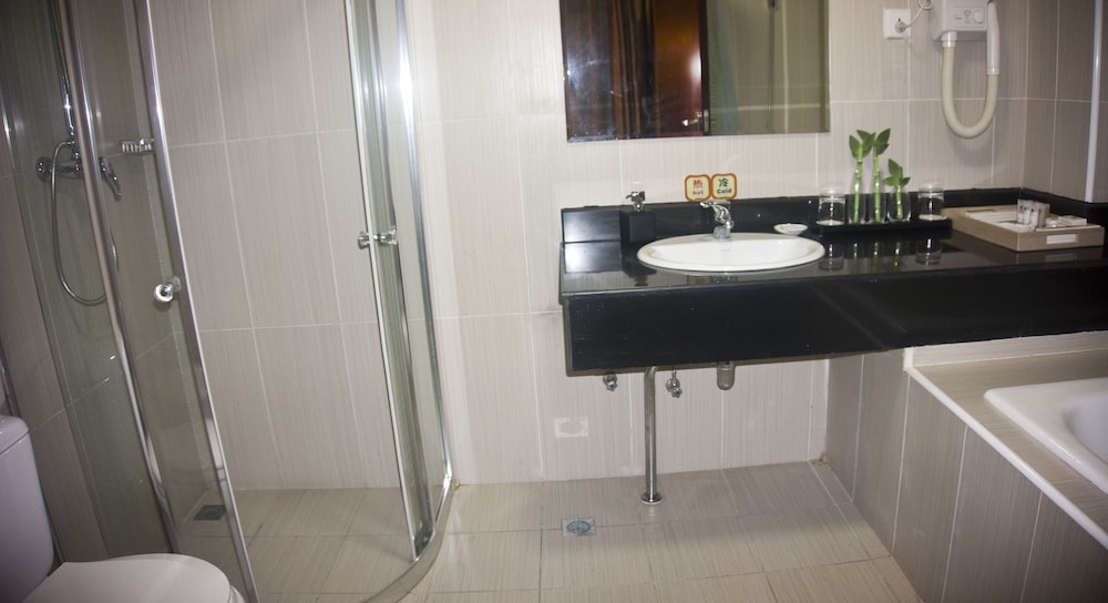 GS Plaza Hotel 26/67