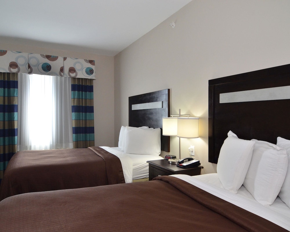 Quality Inn & Suites Kenedy - Karnes City 18/32