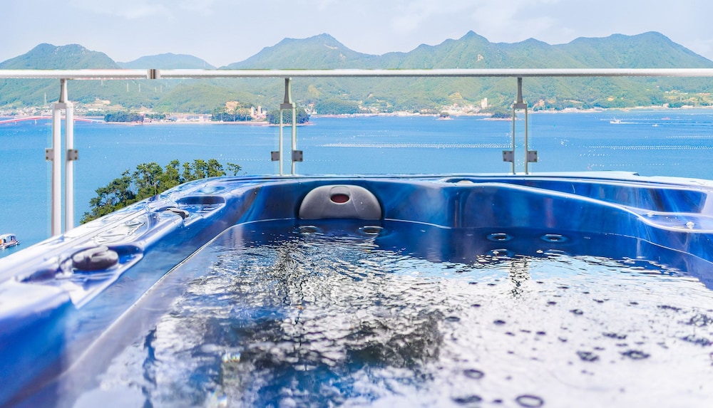 Tongyeong Honey Spa Pension 46/50