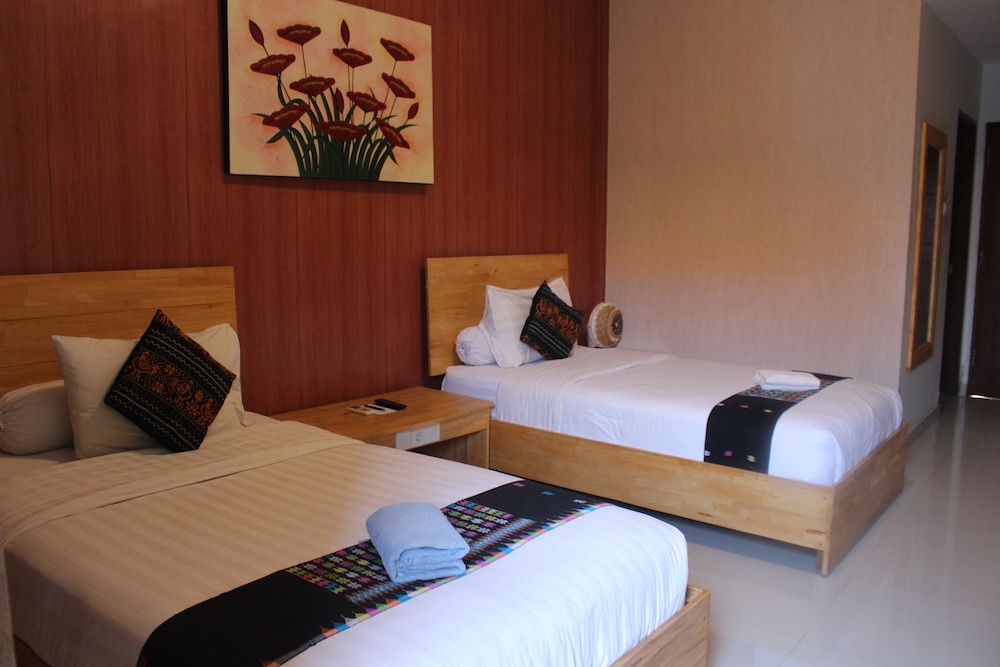 Exotic Komodo Hotel 12/39