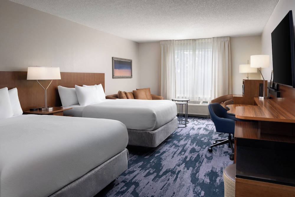 Fairfield Inn By Marriott Orlando Airport 11/47