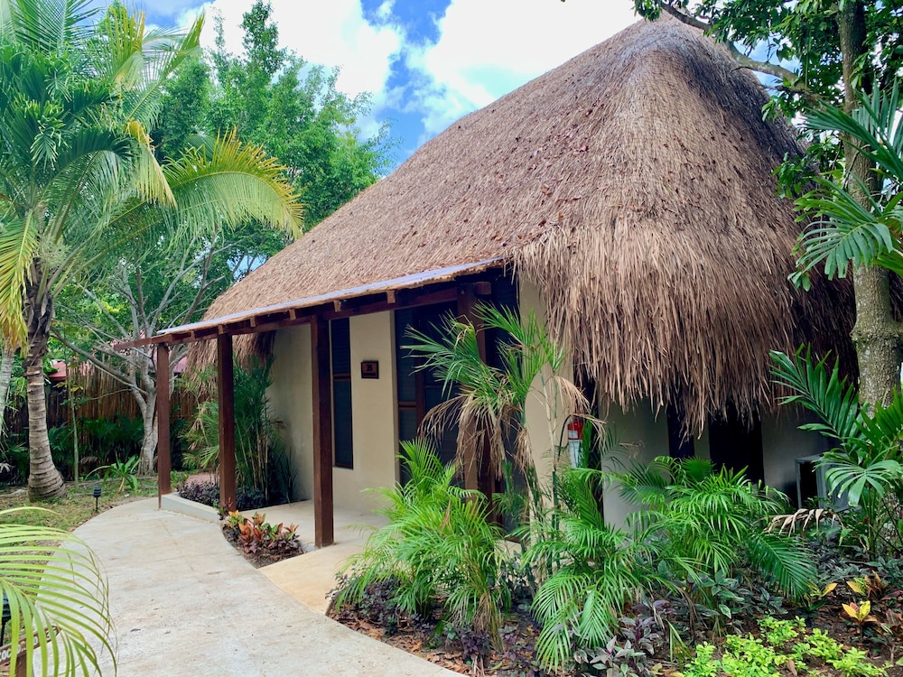 Rancho Encantado Hotel in BACALAR