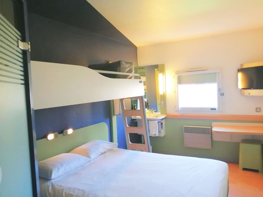 Ibis Budget Poitiers Sud 19/57