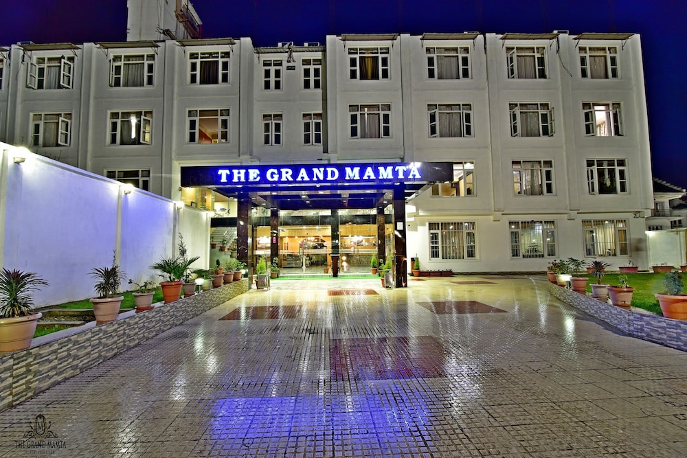 HOTEL THE GRAND MAMTA 19/23