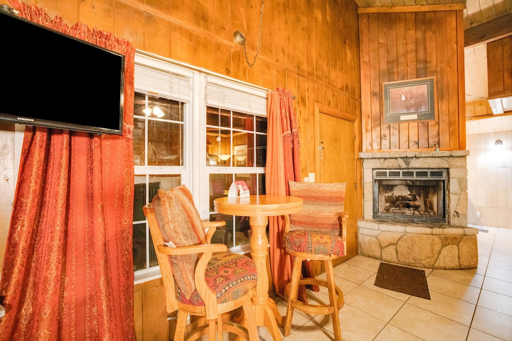 Arrowhead Tree Top Lodge 29/50