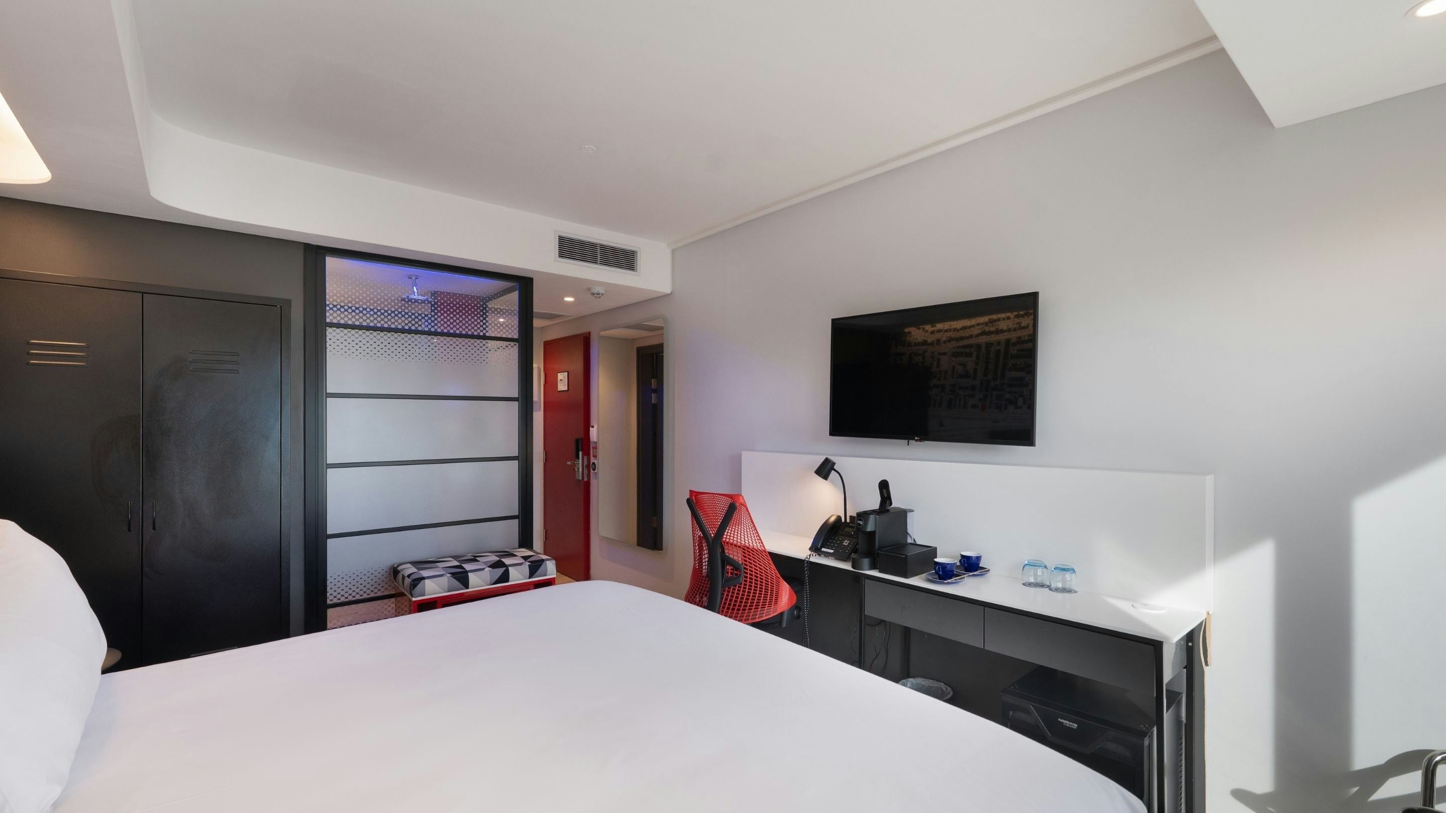 ANEW Hotel Green Point Cape Town 4/35