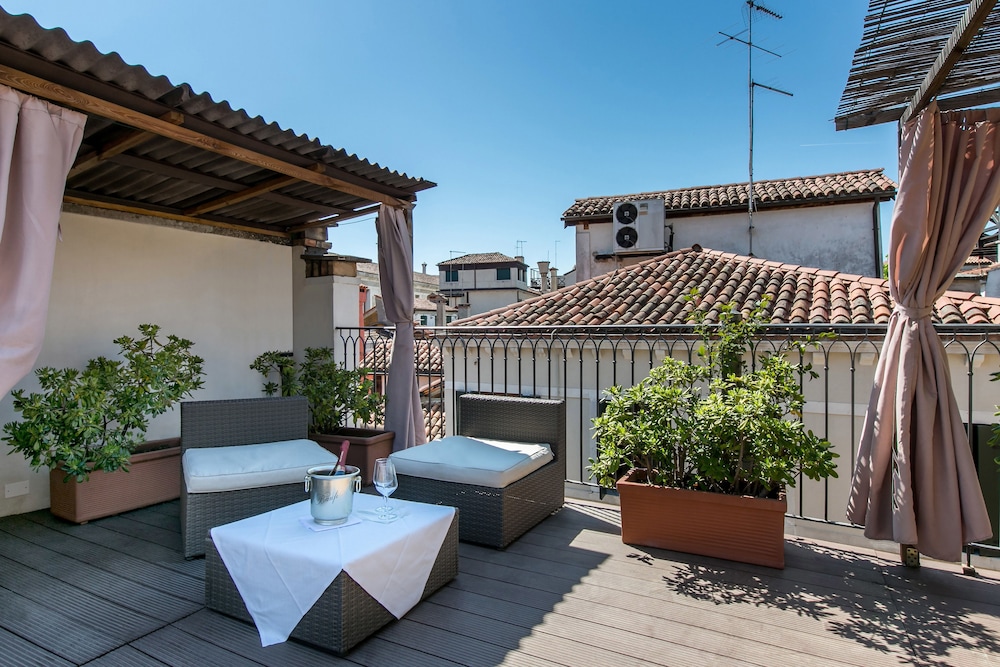 Hotel Pantalon 2/56