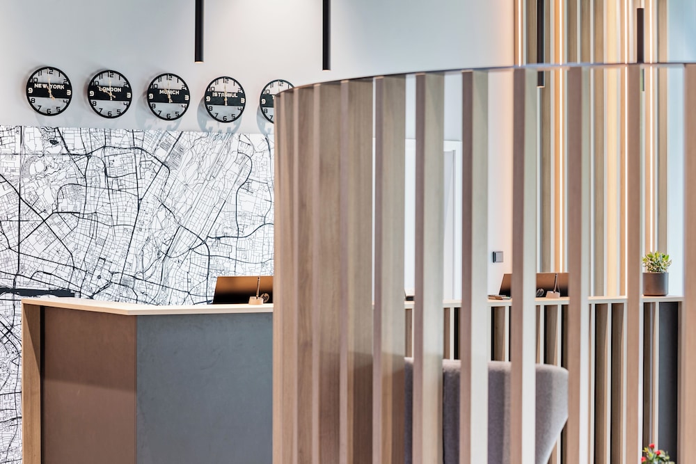 C and N Hotel an der Messe Munchen 5/50